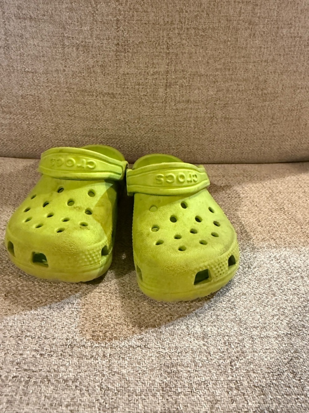 CROCS Kids' Classic Clog in Bright Lime